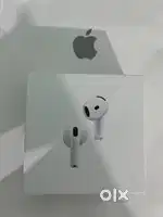 Brand New SEALED BOX AIRPODS 4 { WITH ACTIVE NOISE CANCELLATION }