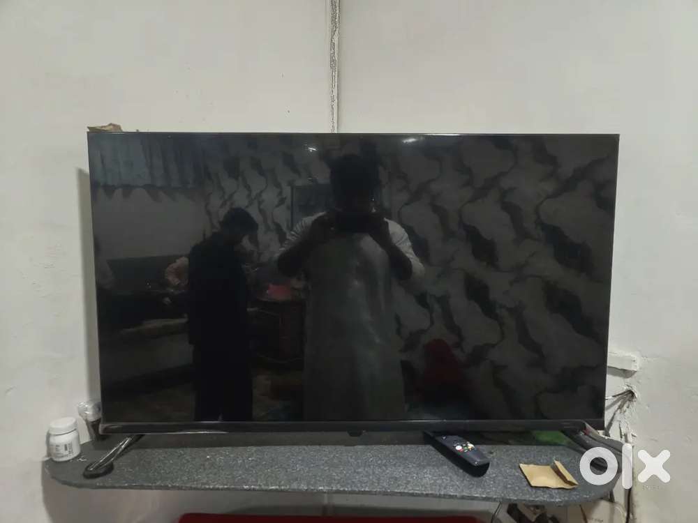 New  condition 43 inch web os led tv excellent working