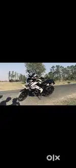 New bike lena hai bike me koi dhikkt nhi hai