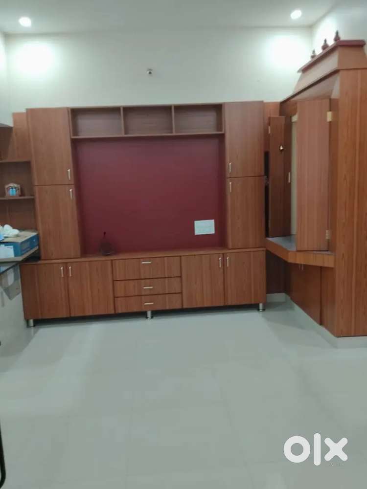 Rent -2 bhk in Chinna chokkikulam near original Mittai kadai