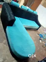 L shaped sofa new condition