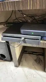 Playstation 4 slim 1 tb jet black