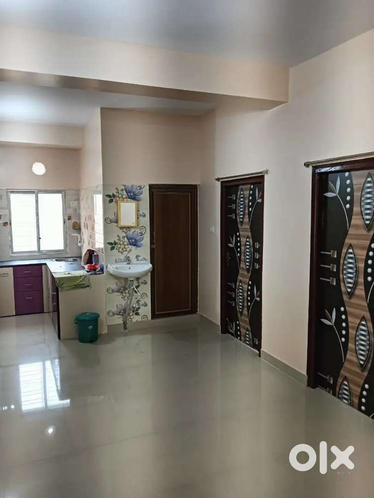 Unfurnished flat for rent at lokhnath mandir location