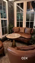 Coffee table and sofa set