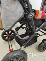 Babyhug melody stroller with reversible handle and canopy