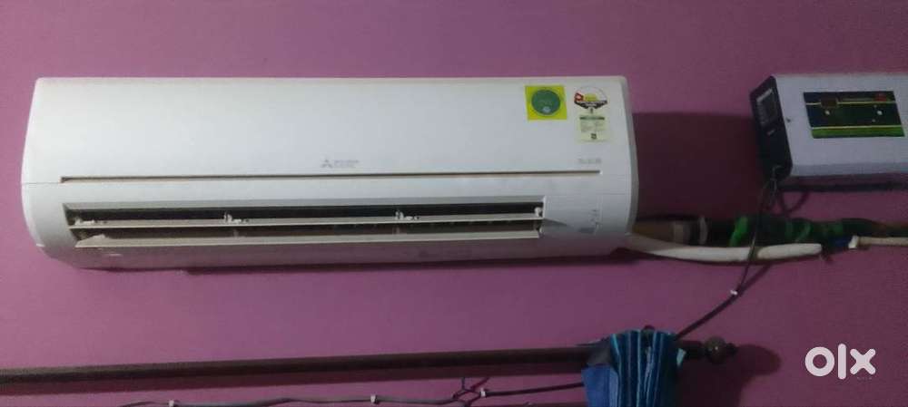 Mitsibushibi ac 1.5 ton   1  year old