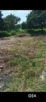 1040 sqft plot for sale in 18 lkh
