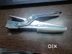 Heavy duty stapler