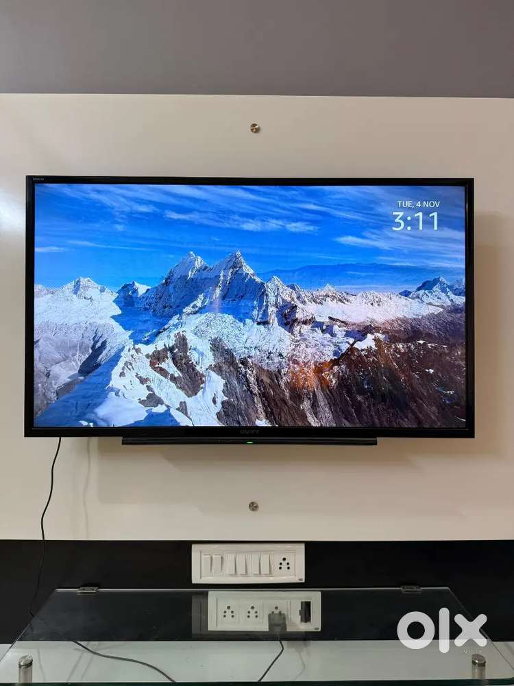 SONY BRAVIA Smart TV - 42 inch