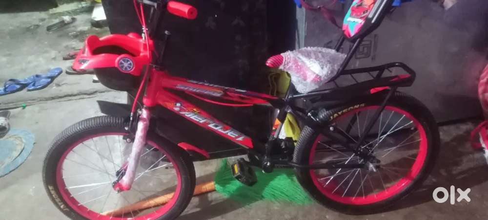 New cycle hai koi problem nhi h 3 din hua hai liye h