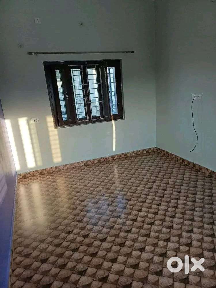 Have a big Varanada outside, Roof you can also access