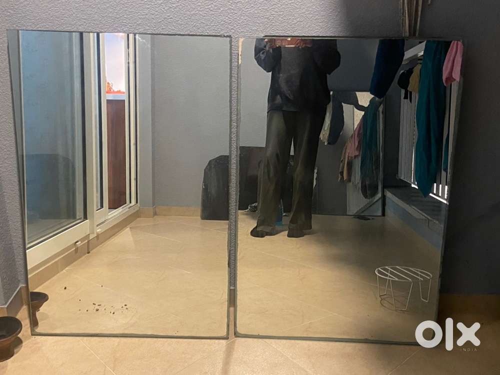3 Large mirrors