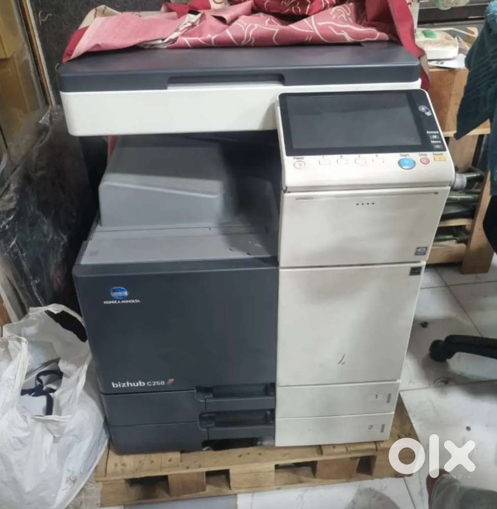 konica Minolta Bizhub c258 colour xerox
