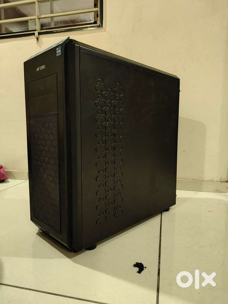 Ant Esports Case/Gaming Cabinet