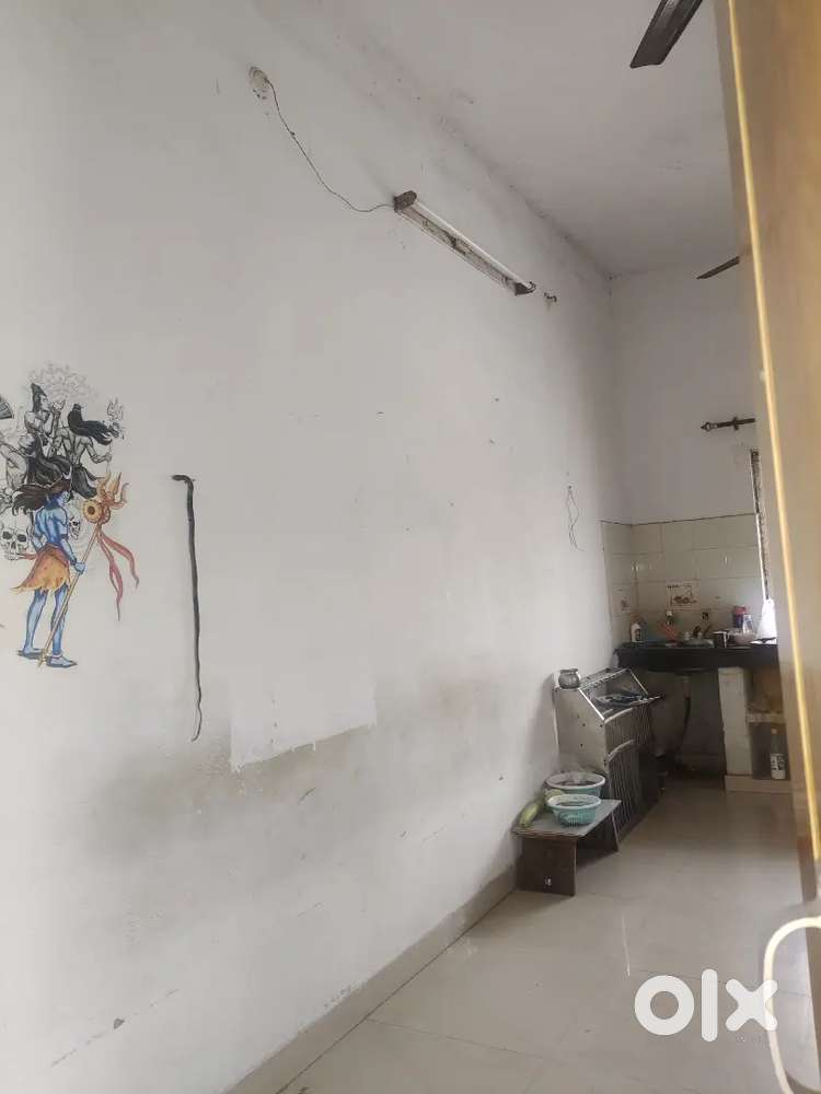 2 room set with attached kitchen fully independent prime location