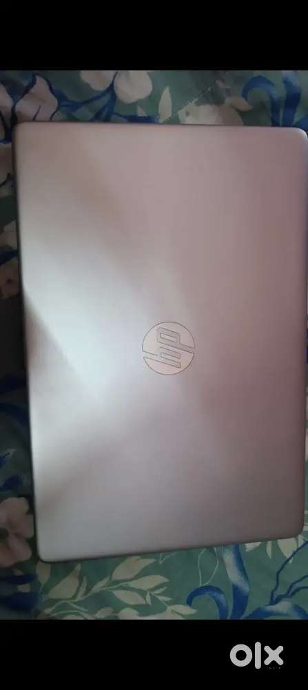 Hp laptop with fully featured and good condition