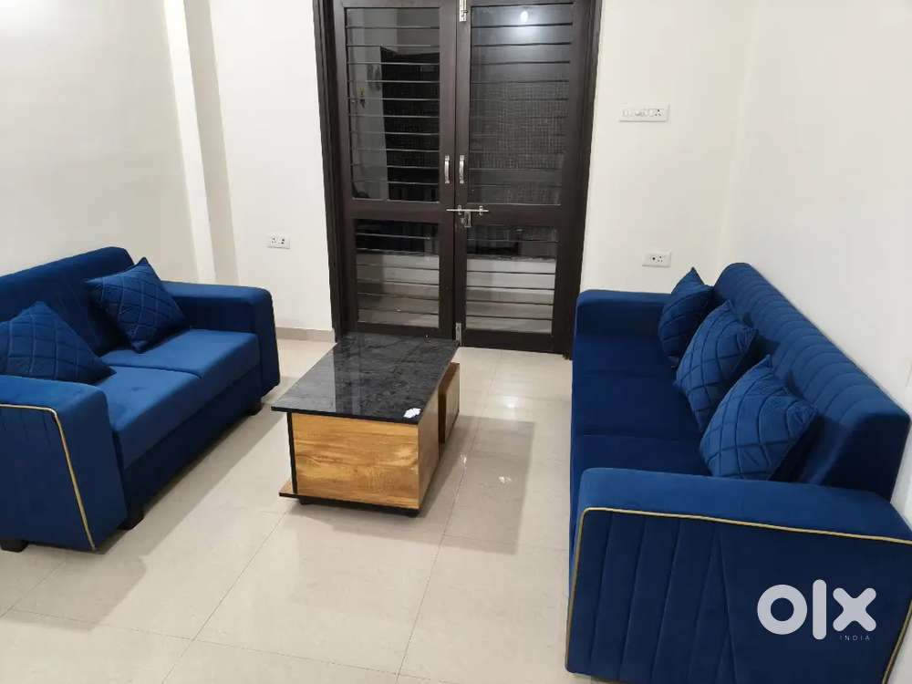 Muslim Only- 2bhk Fully Furnished Posh Area Earth 40 at Manisha Chokdi