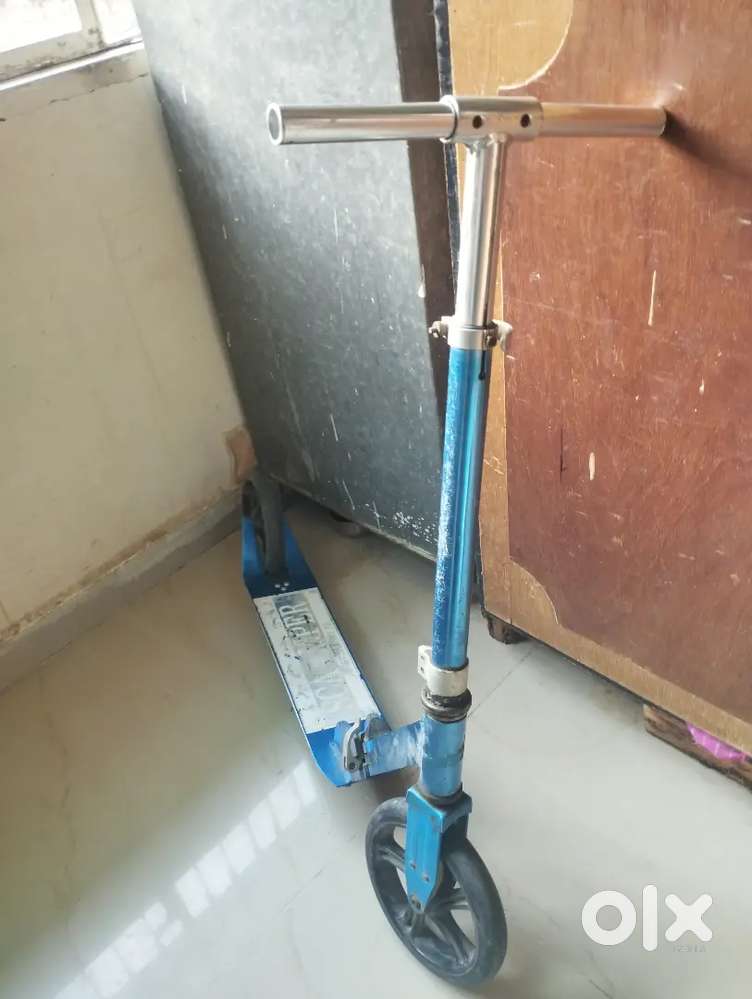 Kid's scooter