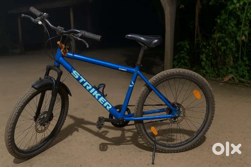 Gang striker cycle top condition and new tyre and tuew at/po-samanga
