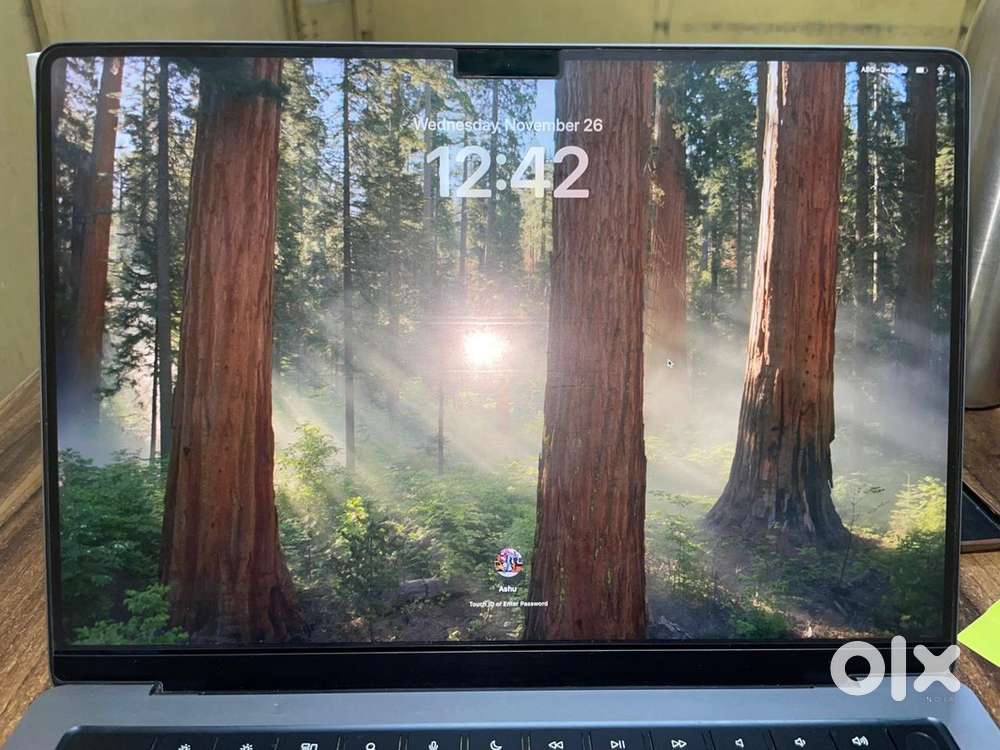 Apple MacBook Pro M2 with 16GB RAM and 512GB SSD