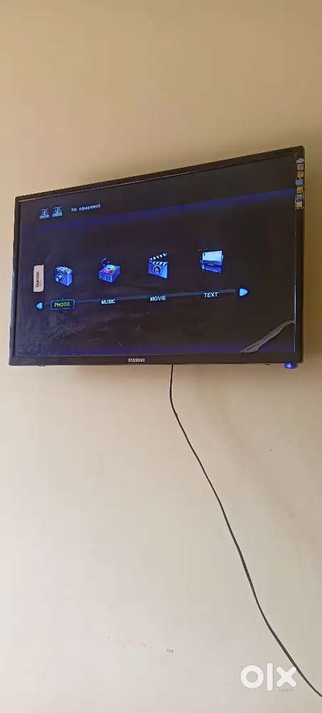 Led very good condition  24 inch samsung