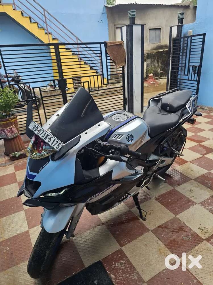 R15M R15 V4