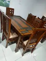 Dinning table including features complatments extension or built
