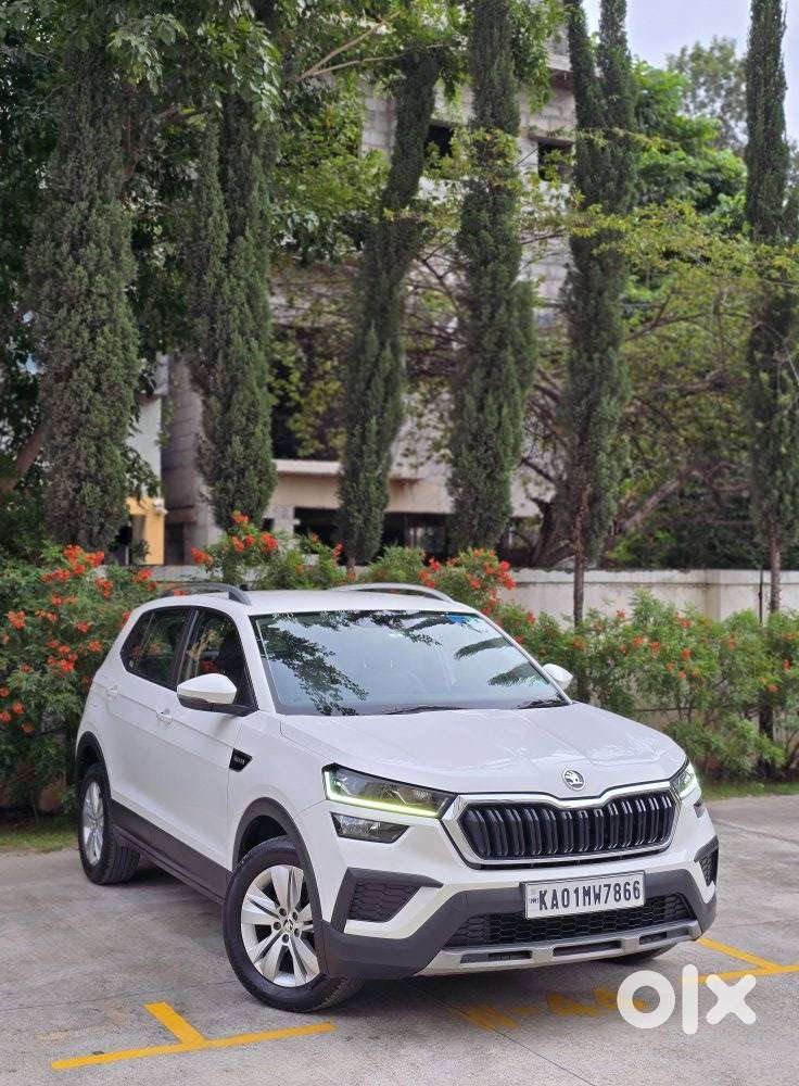 Skoda Kushaq 1.0 TSI Ambition AT, 2022, Petrol