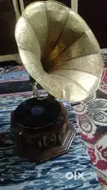 Antique Gramophone Good condition