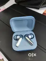 OnePlus Buds 3 bluetooh earbuds blue colour new with warranty