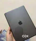 6 month used ipad with box