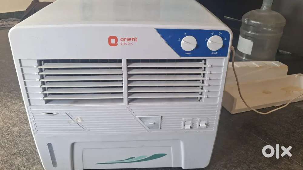 Orient electric cooler