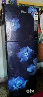 Fridge in good condition.urgent sell