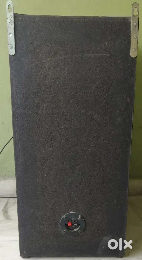 Box Speakers & Amplifier for sale