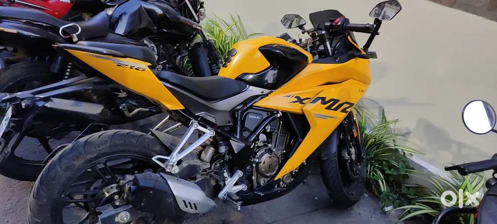 Karizma XMR 210 ( 2024 )