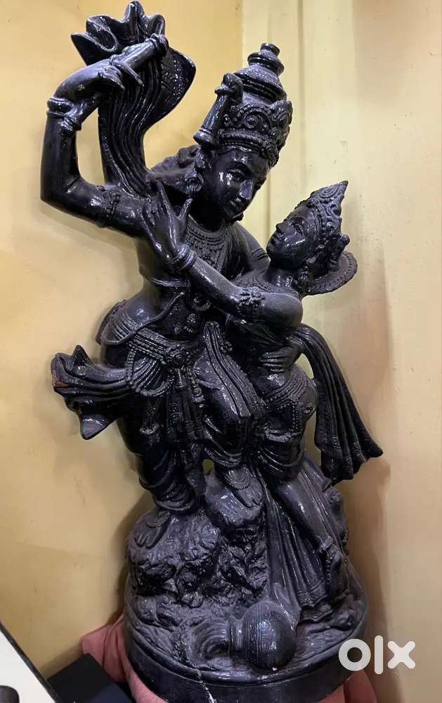 Radha krishna idol