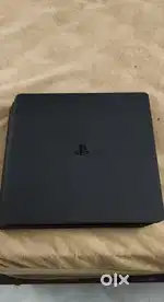Playstation 4 digital edition including 9 games excellent condition