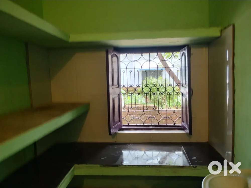 2BHK house available for office use/commercial use/Family also.