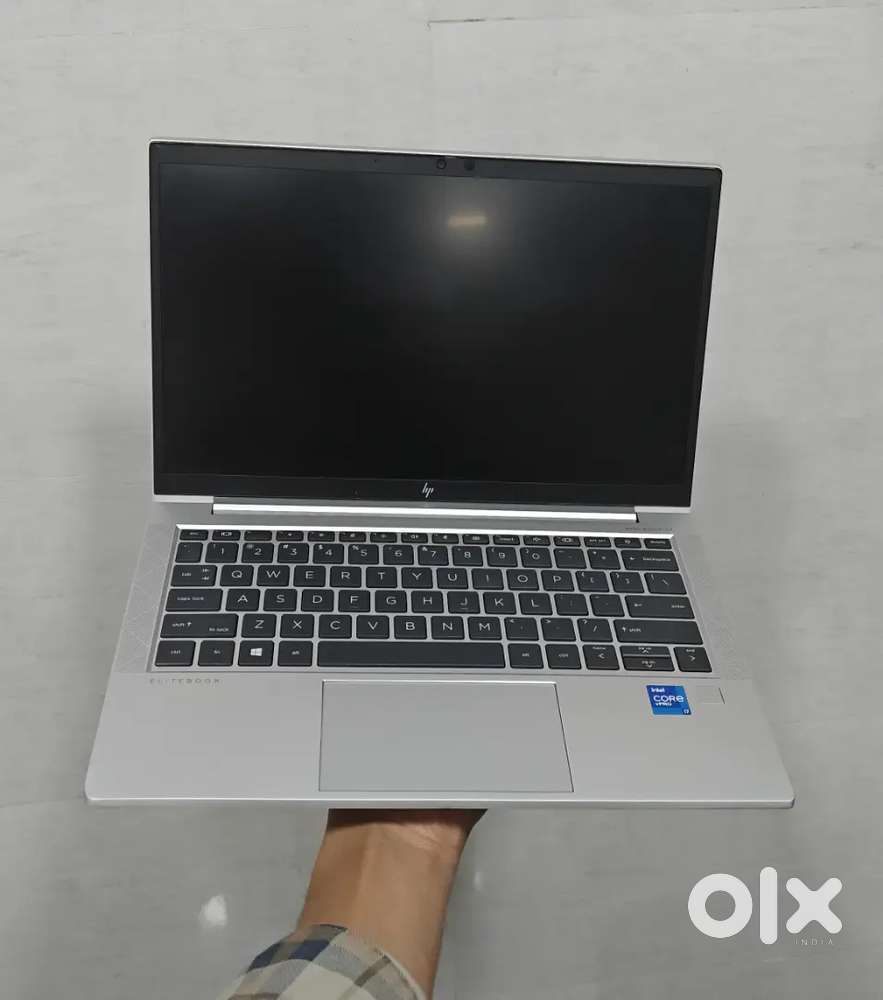 HP 830 G8 i7-11th touch