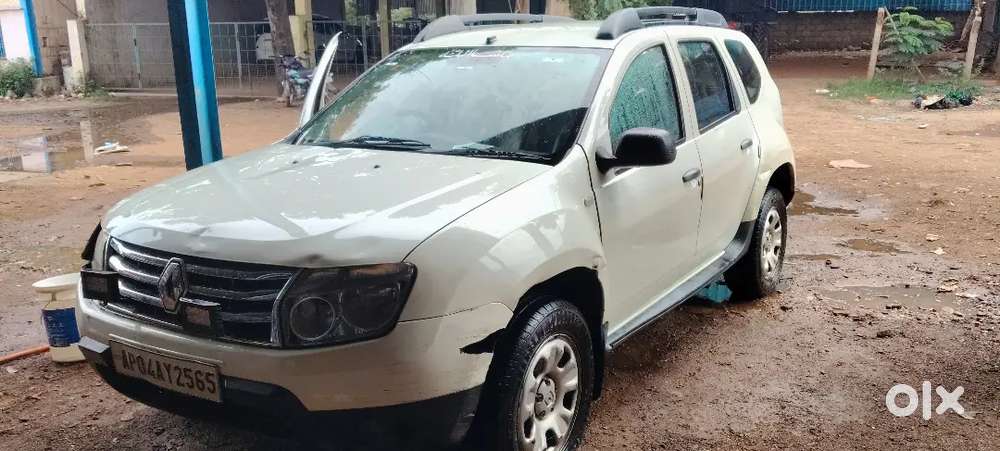Renault Duster 2014 Diesel 175800 Km Driven