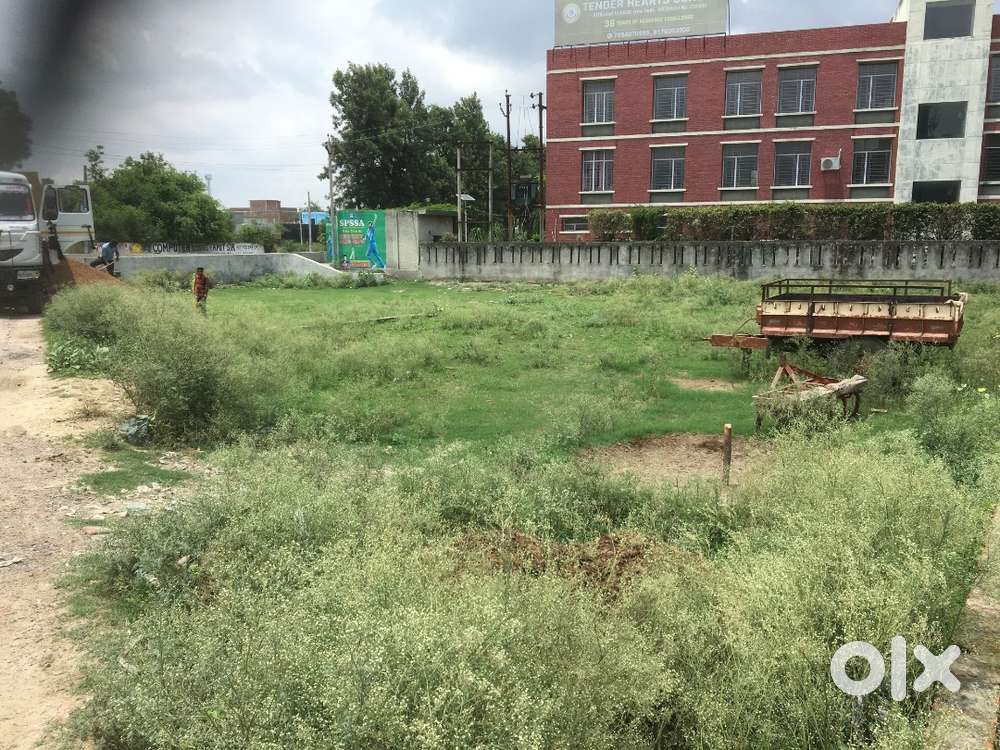 commercial land ,3 side on road , 400 m from kursi road 60ft link road