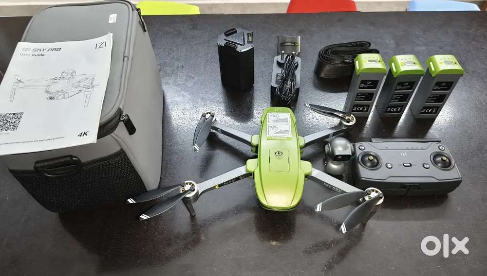 IZI Sky pro Drone Fly More Combo