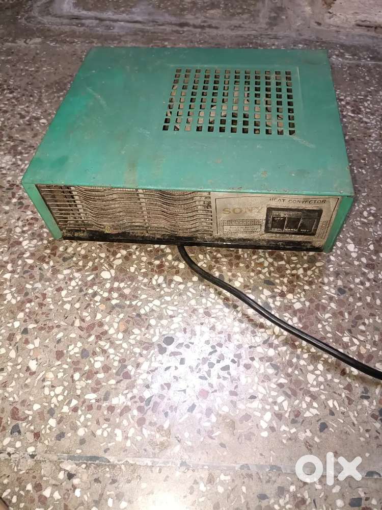 Heat blower