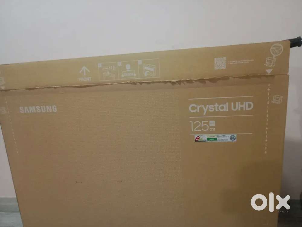 SAMSUNG CRYSTAL UHD 125CM