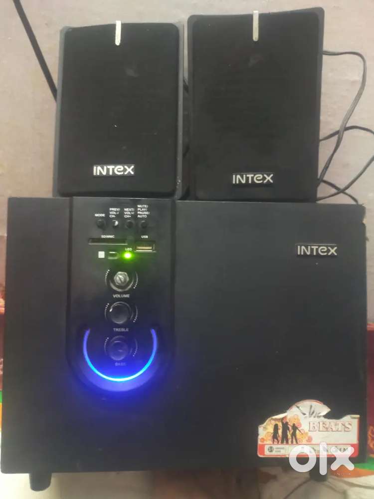 Full settep Intex sound system with two speakers