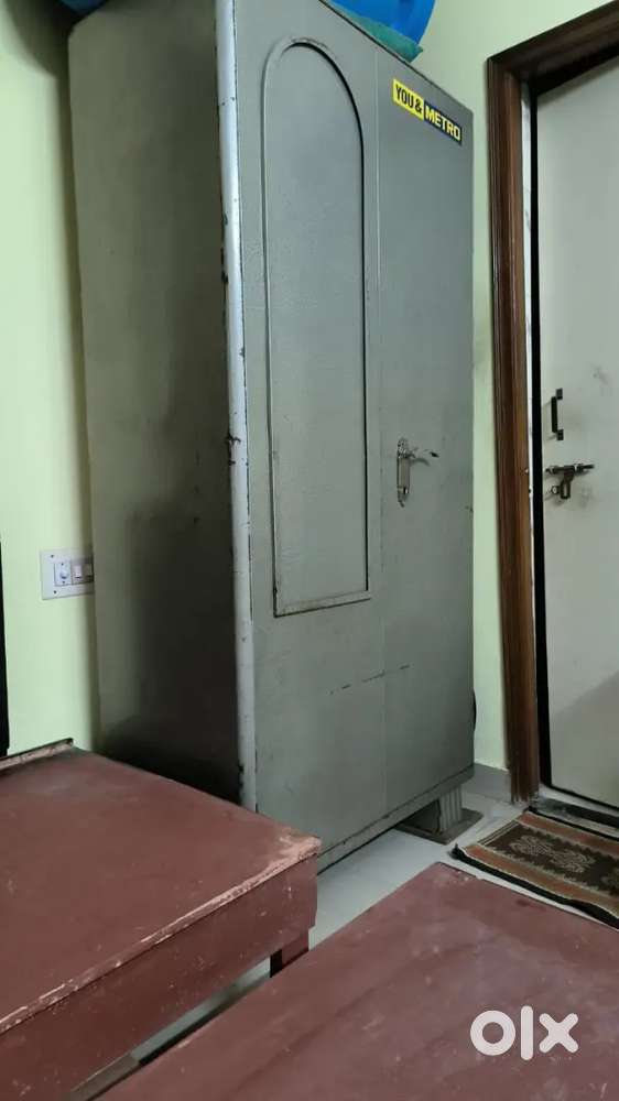 Metal Wardrobe (Heavy Gauge)