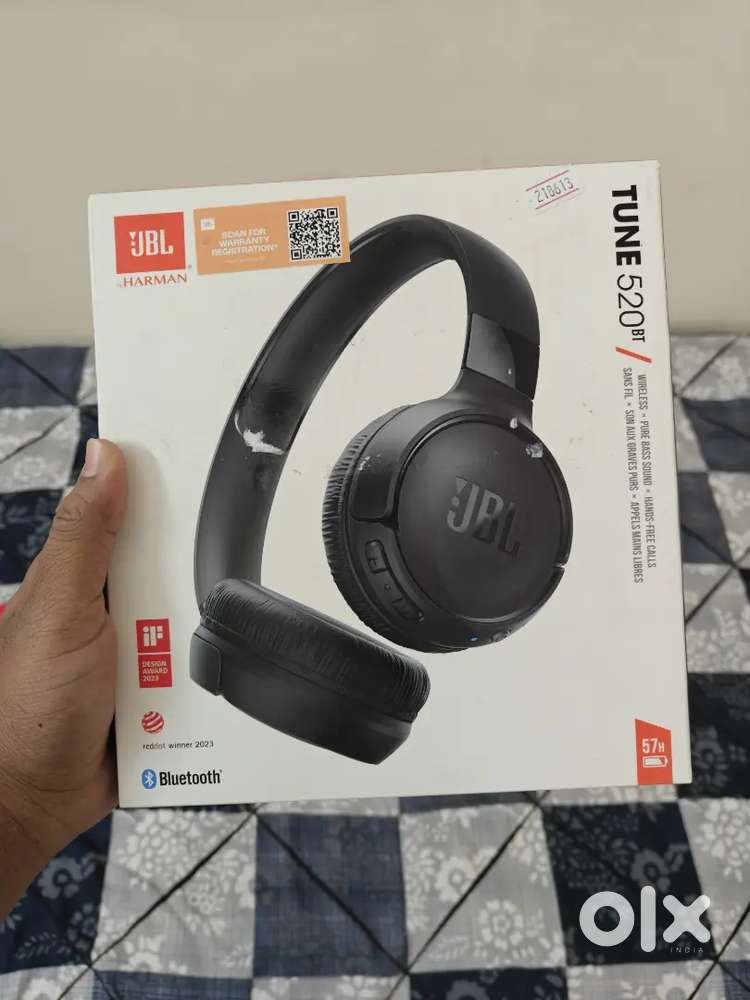 JBL Wireless Headphones TUNE 520 BT