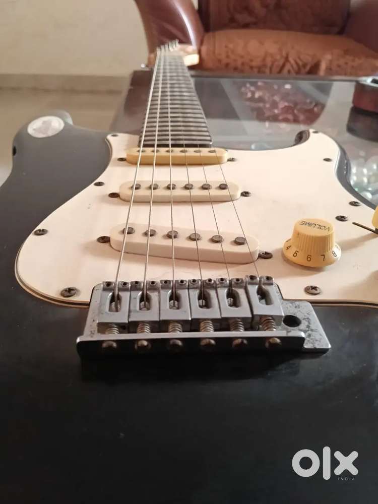 Guitar jo ke extera h