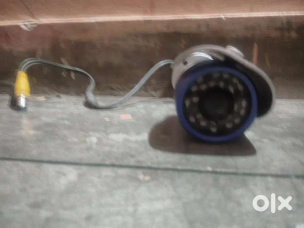 Cc tv camera