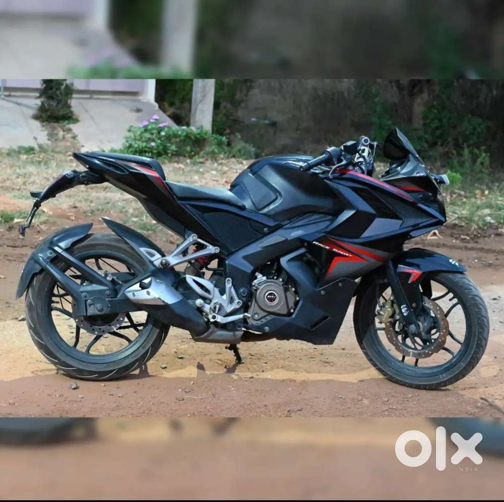 2nd owner, good condition price slightly negotiable all showroomservic